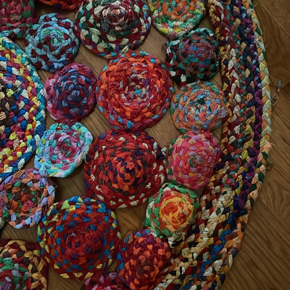 Large 47” Colorful Round Rag Rug - Good Condition - Picture 10 of 11